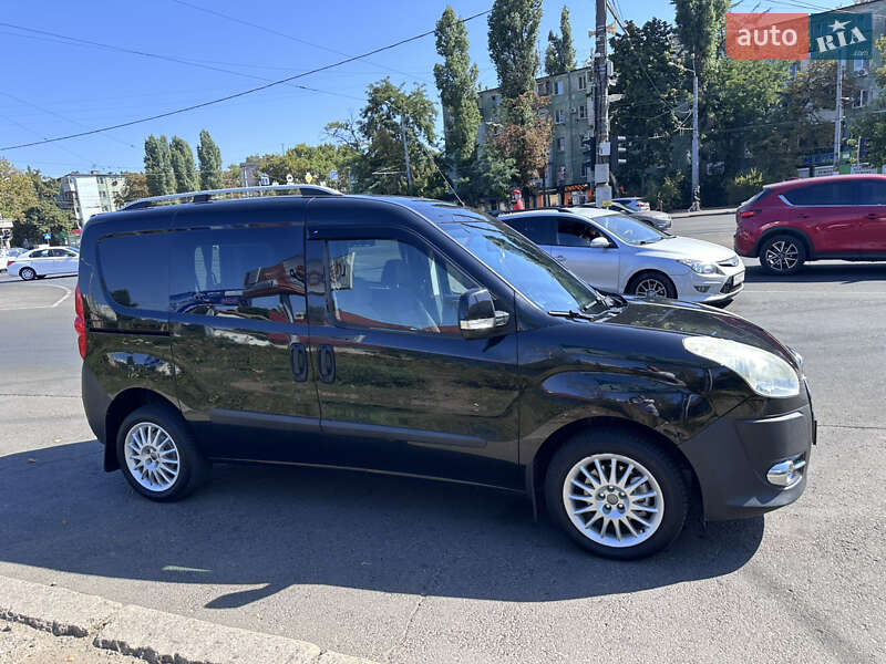 Минивэн Fiat Doblo 2011 в Одессе