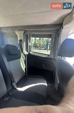 Минивэн Fiat Doblo 2011 в 