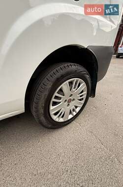 Минивэн Fiat Doblo 2010 в 
