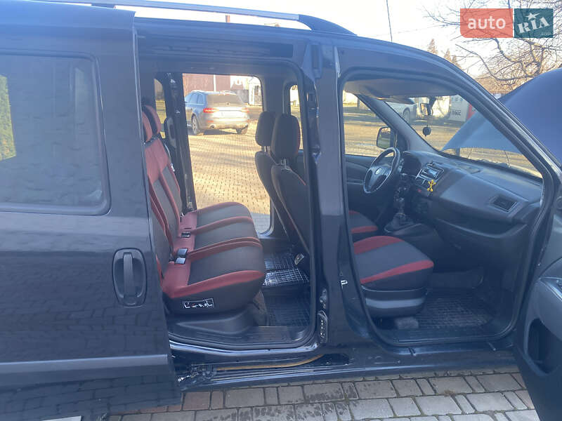 Минивэн Fiat Doblo 2013 в Косове