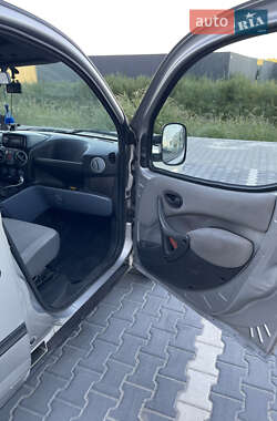 Минивэн Fiat Doblo 2005 в 