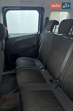 Минивэн Fiat Doblo 2010 в 