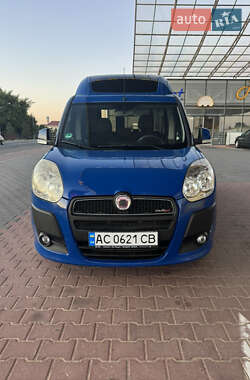 Минивэн Fiat Doblo 2011 в 