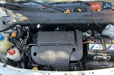 Грузовой фургон Fiat Doblo 2005 в 