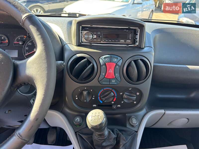 Минивэн Fiat Doblo 2013 в Запорожье фото 17 Минивэн Fiat Doblo 2013 в Запорожье