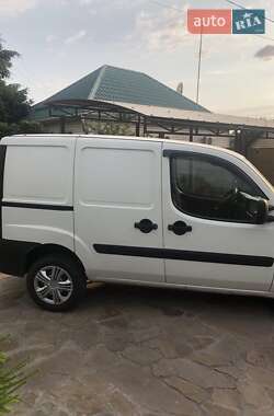 Грузопассажирский фургон Fiat Doblo 2012 в 