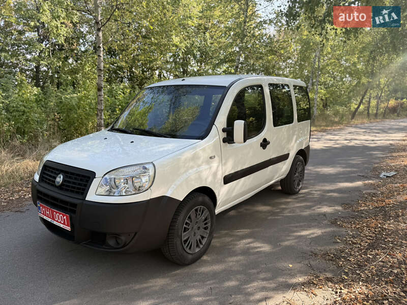Минивэн Fiat Doblo 2007 в Лубнах