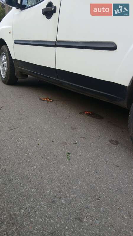Минивэн Fiat Doblo 2003 в Сквире
