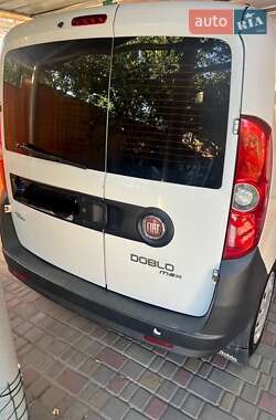 Грузовой фургон Fiat Doblo 2012 в 