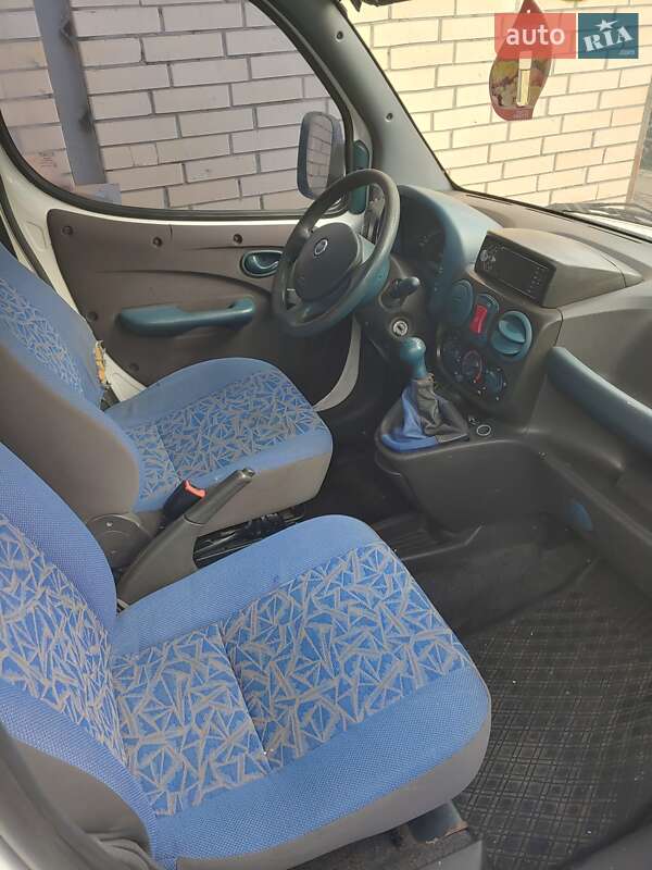 Грузовой фургон Fiat Doblo 2001 в Киеве