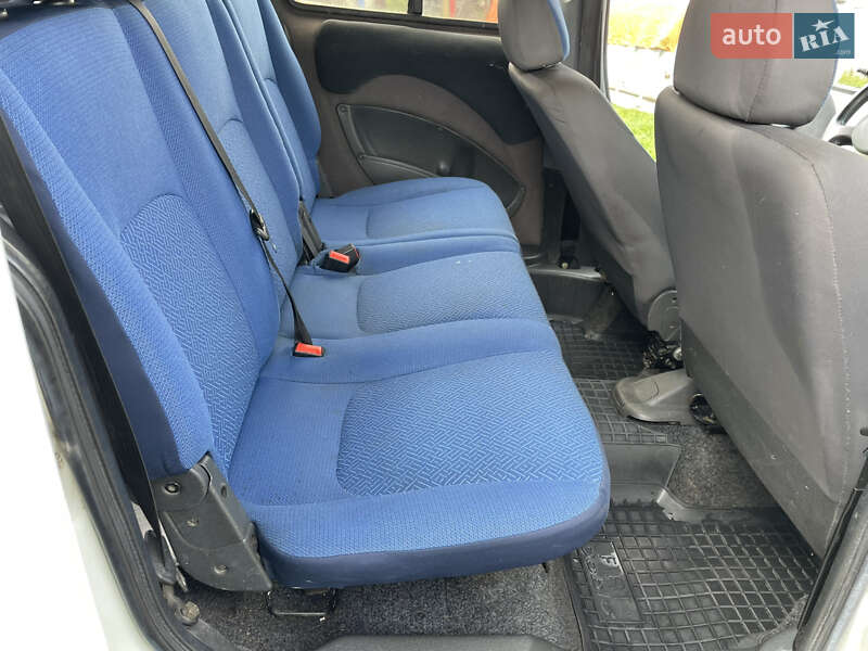 Мінівен Fiat Doblo 2005 в Старокостянтинові фото 22 Мінівен Fiat Doblo 2005 в Старокостянтинові