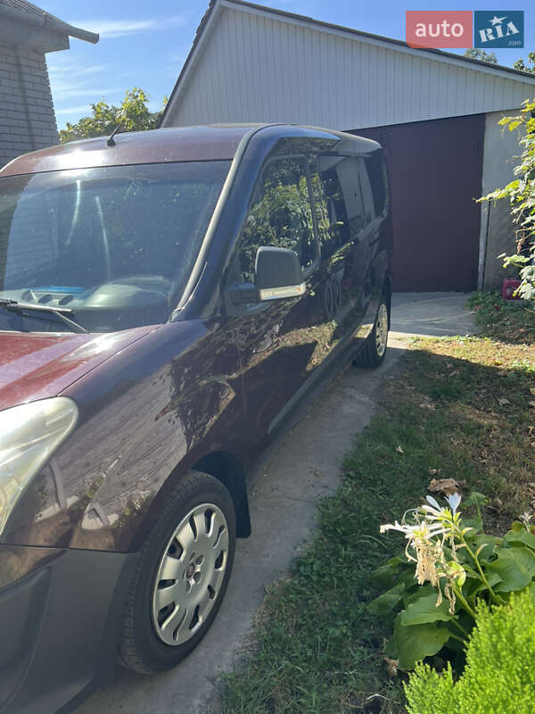 Минивэн Fiat Doblo 2011 в Броварах фото 2 Минивэн Fiat Doblo 2011 в Броварах