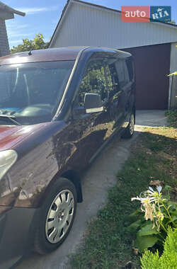 Минивэн Fiat Doblo 2011 в 