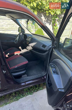 Минивэн Fiat Doblo 2011 в 