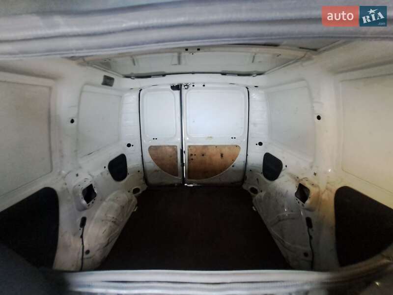 Грузовой фургон Fiat Doblo 2008 в Киеве фото 21 Грузовой фургон Fiat Doblo 2008 в Киеве