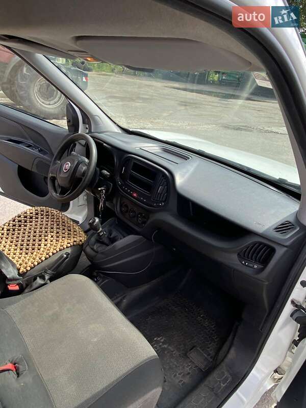 Грузовой фургон Fiat Doblo 2017 в Виннице фото 6 Грузовой фургон Fiat Doblo 2017 в Виннице