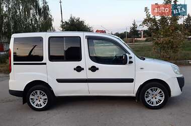Минивэн Fiat Doblo 2008 в 