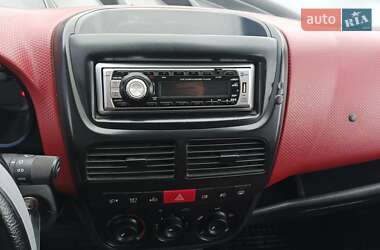 Грузовой фургон Fiat Doblo 2013 в 