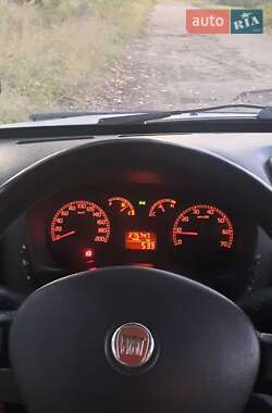 Минивэн Fiat Doblo 2010 в 