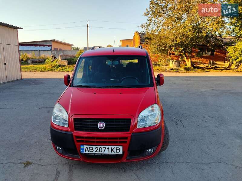 Минивэн Fiat Doblo 2009 в Дунаевцах