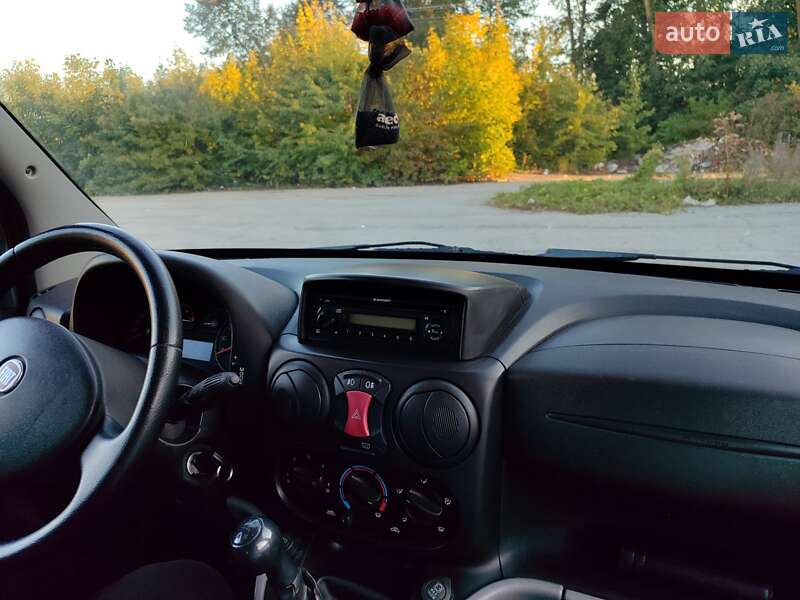 Минивэн Fiat Doblo 2009 в Дунаевцах