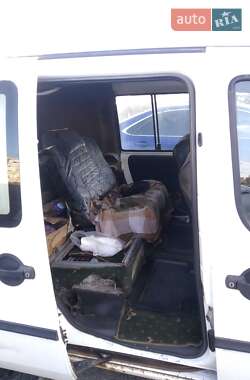 Минивэн Fiat Doblo 2005 в 