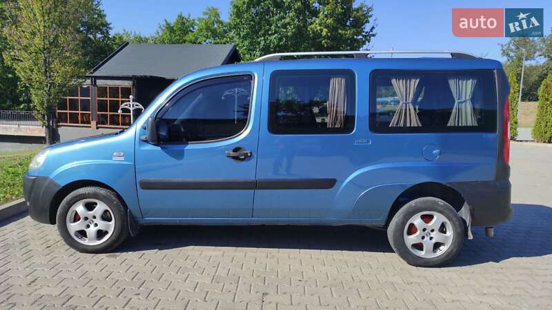 Минивэн Fiat Doblo 2009 в Новоселице