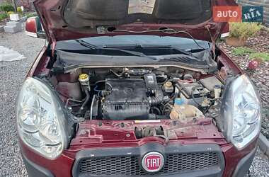 Минивэн Fiat Doblo 2010 в 