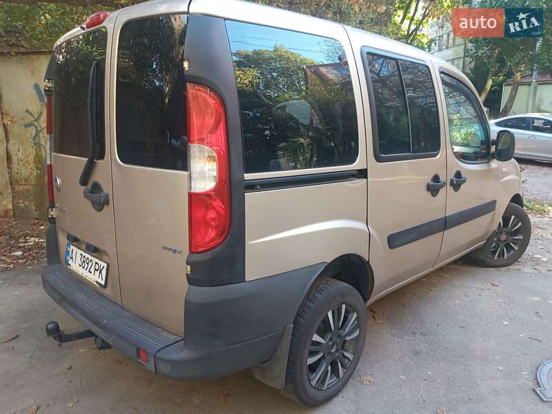Минивэн Fiat Doblo 2014 в Обухове