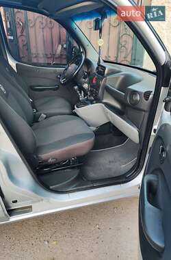 Минивэн Fiat Doblo 2008 в 