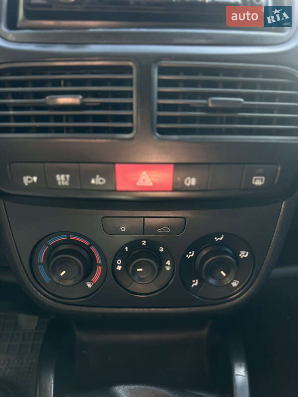 Минивэн Fiat Doblo 2010 в Хмельницком