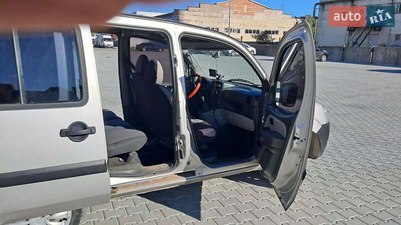 Минивэн Fiat Doblo 2006 в Тернополе