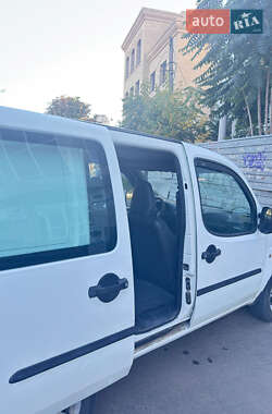 Минивэн Fiat Doblo 2001 в 