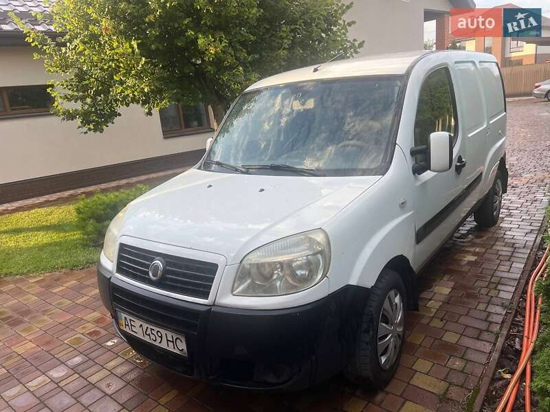 Грузовой фургон Fiat Doblo 2006 в 
