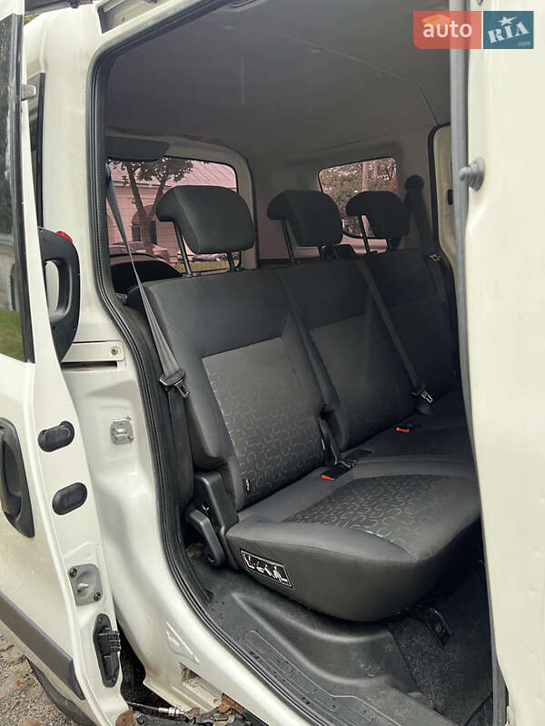 Минивэн Fiat Doblo 2011 в Белой Церкви