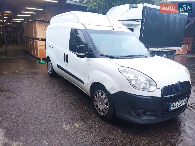 Грузовой фургон Fiat Doblo 2013 в Киеве