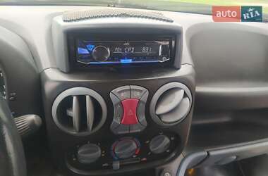 Минивэн Fiat Doblo 2004 в 