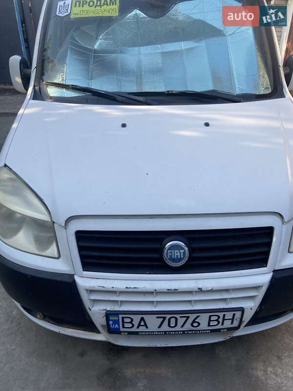 Минивэн Fiat Doblo 2005 в 