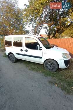 Минивэн Fiat Doblo 2005 в 