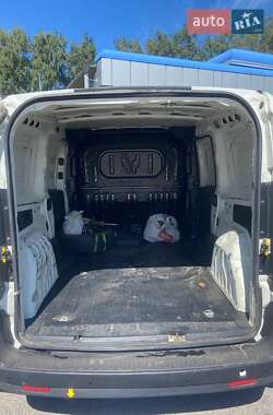 Грузовой фургон Fiat Doblo 2012 в 