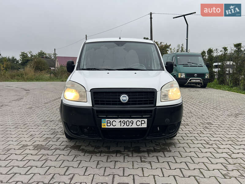 Минивэн Fiat Doblo 2006 в Радехове