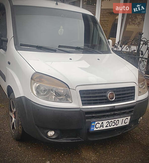 Минивэн Fiat Doblo 2008 в Золотоноше