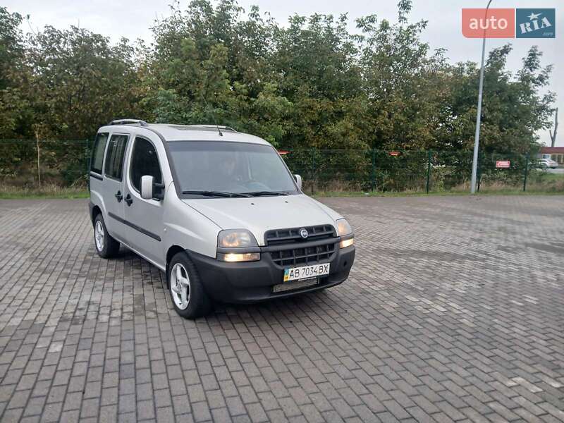 Минивэн Fiat Doblo 2004 в 