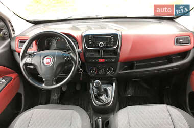 Грузопассажирский фургон Fiat Doblo 2010 в 