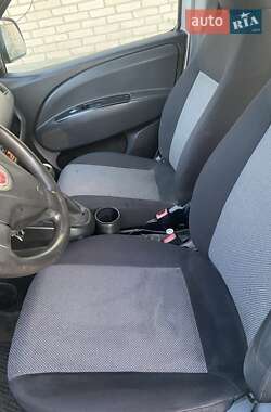 Минивэн Fiat Doblo 2012 в 