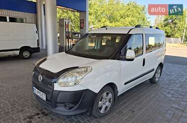Минивэн Fiat Doblo 2010 в 