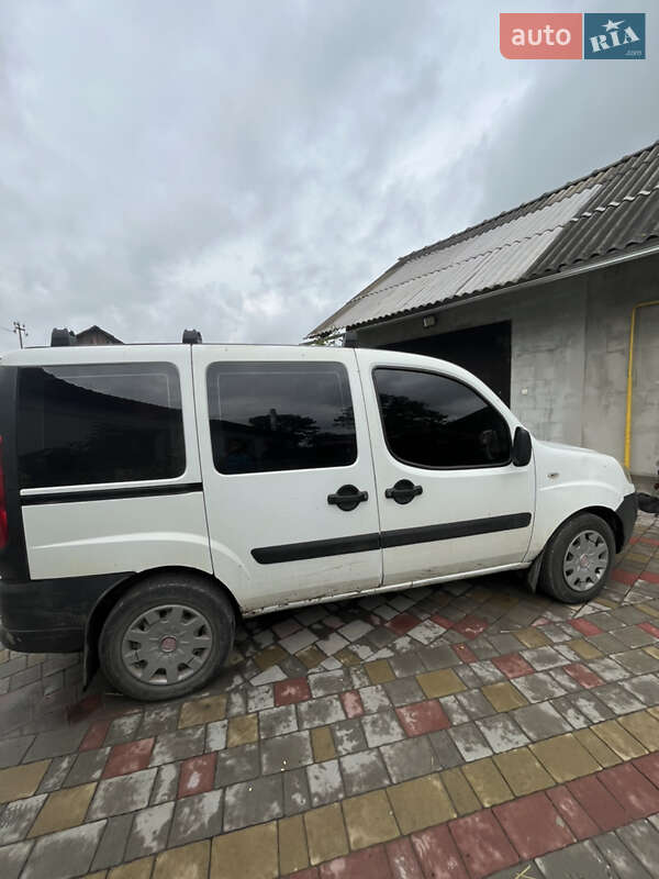 Мінівен Fiat Doblo 2006 в 