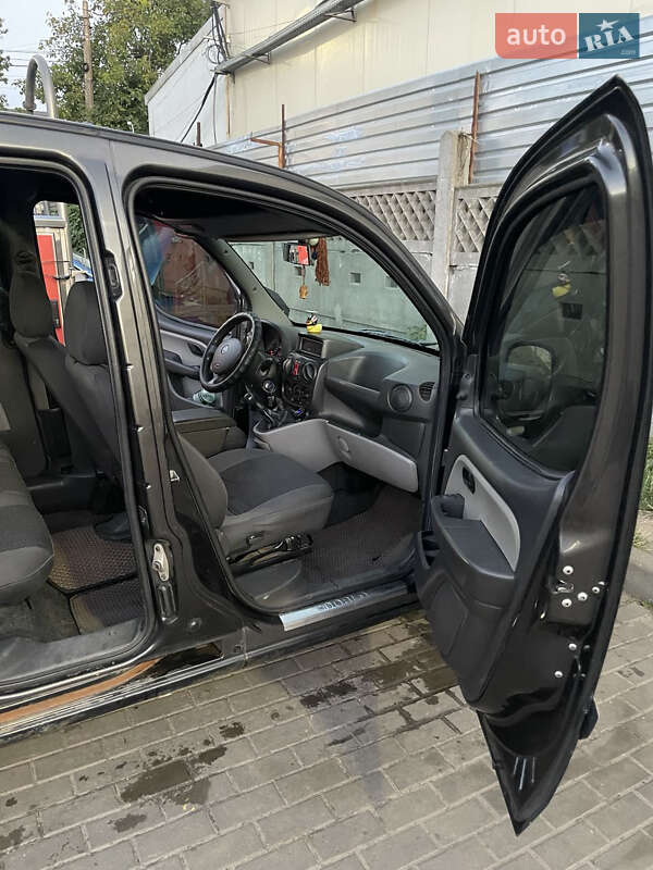 Мінівен Fiat Doblo 2007 в Києві