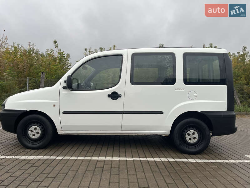 Минивэн Fiat Doblo 2005 в Дубно