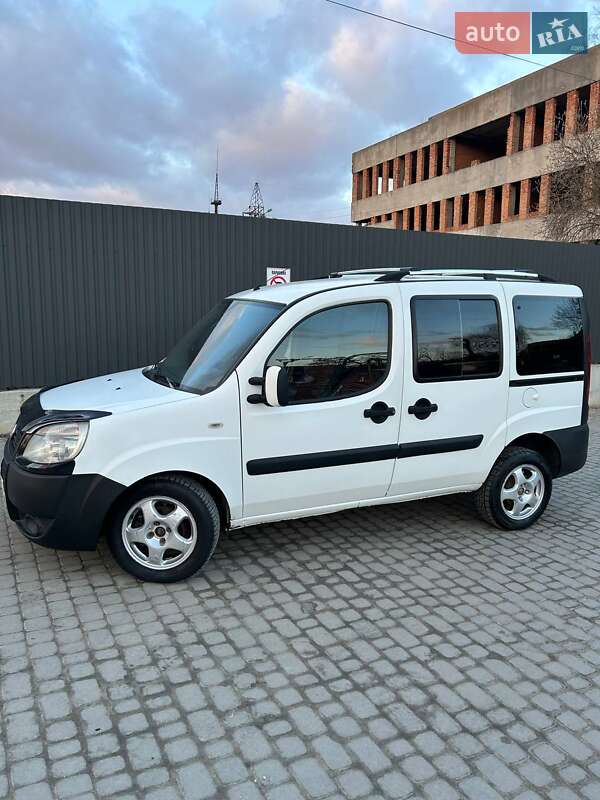 Мінівен Fiat Doblo 2013 в Львові фото 9 Мінівен Fiat Doblo 2013 в Львові